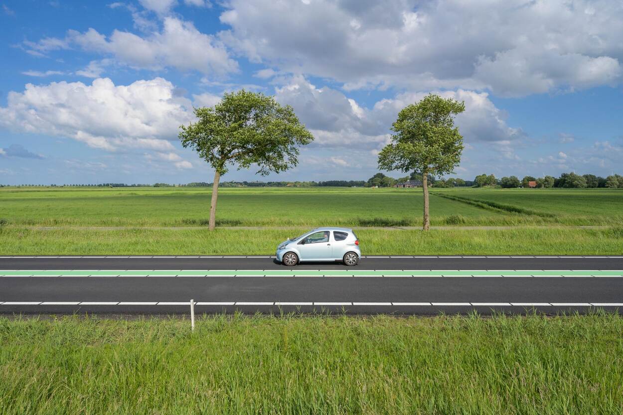 auto op de weg