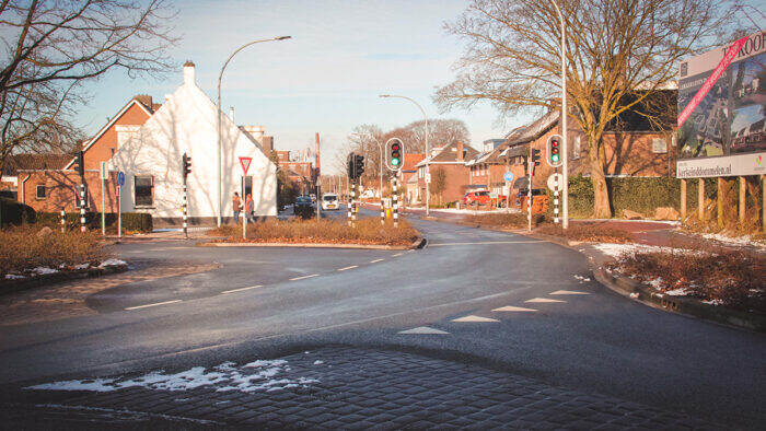 Afbeelding: verkeersplein op de Westerhovenseweg